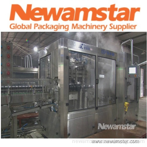 Carbonated drink filling machine